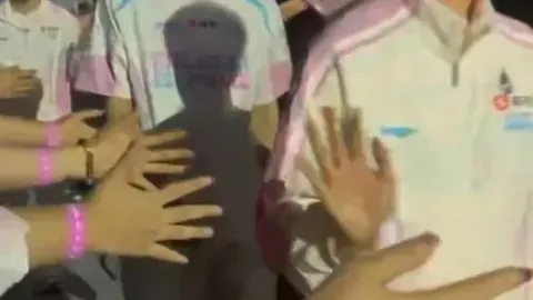 赛事前瞻Nba即时比分：风暴与火花对决，信心满满谁能笑到最后
